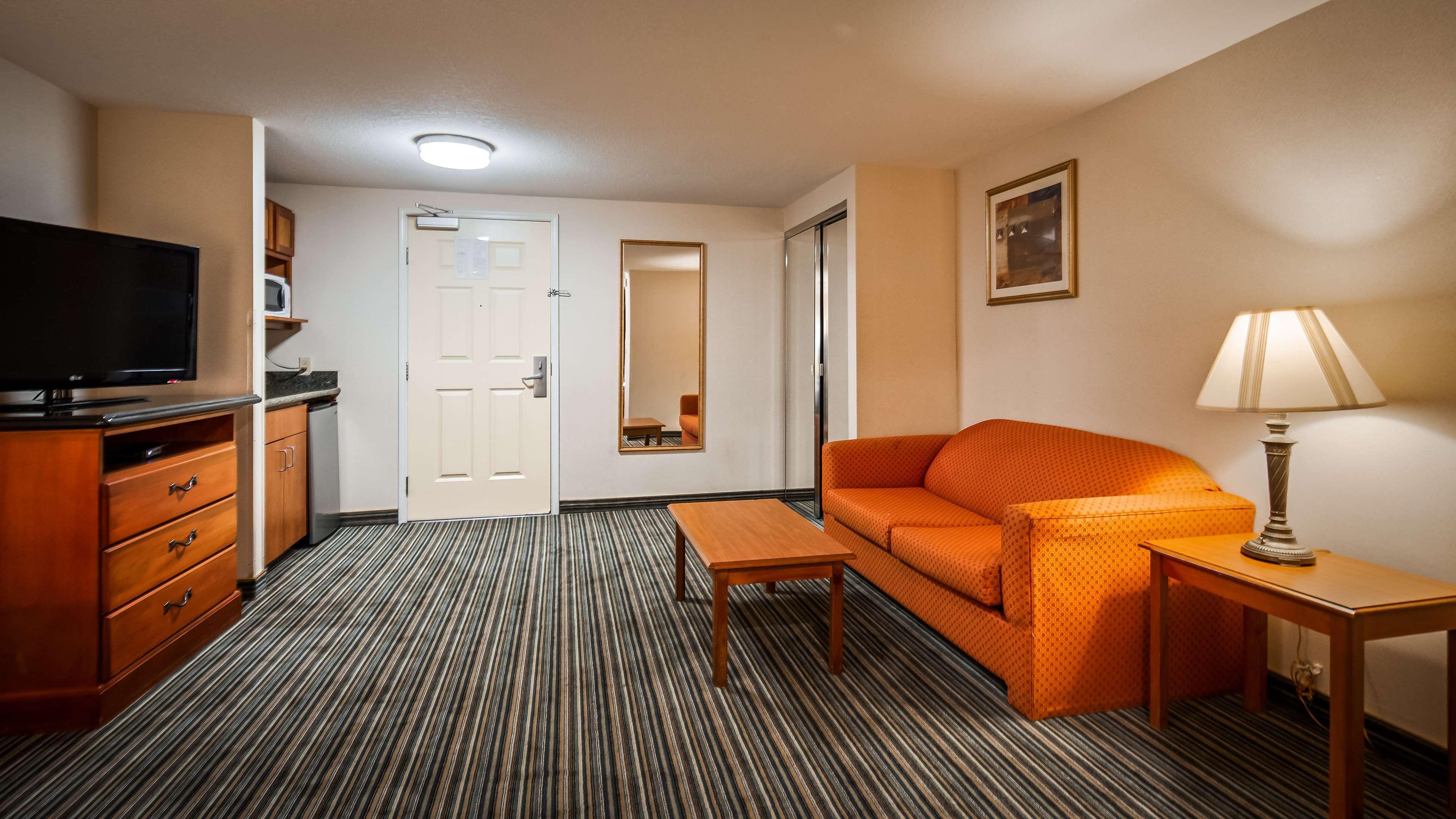 Best Western Plus Twin View Inn And Suites Redding Exteriör bild