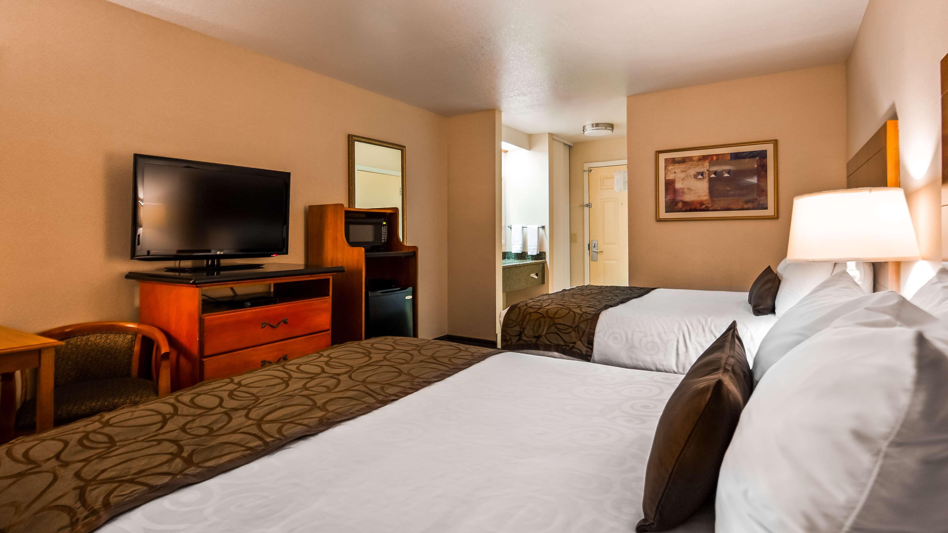 Best Western Plus Twin View Inn And Suites Redding Exteriör bild