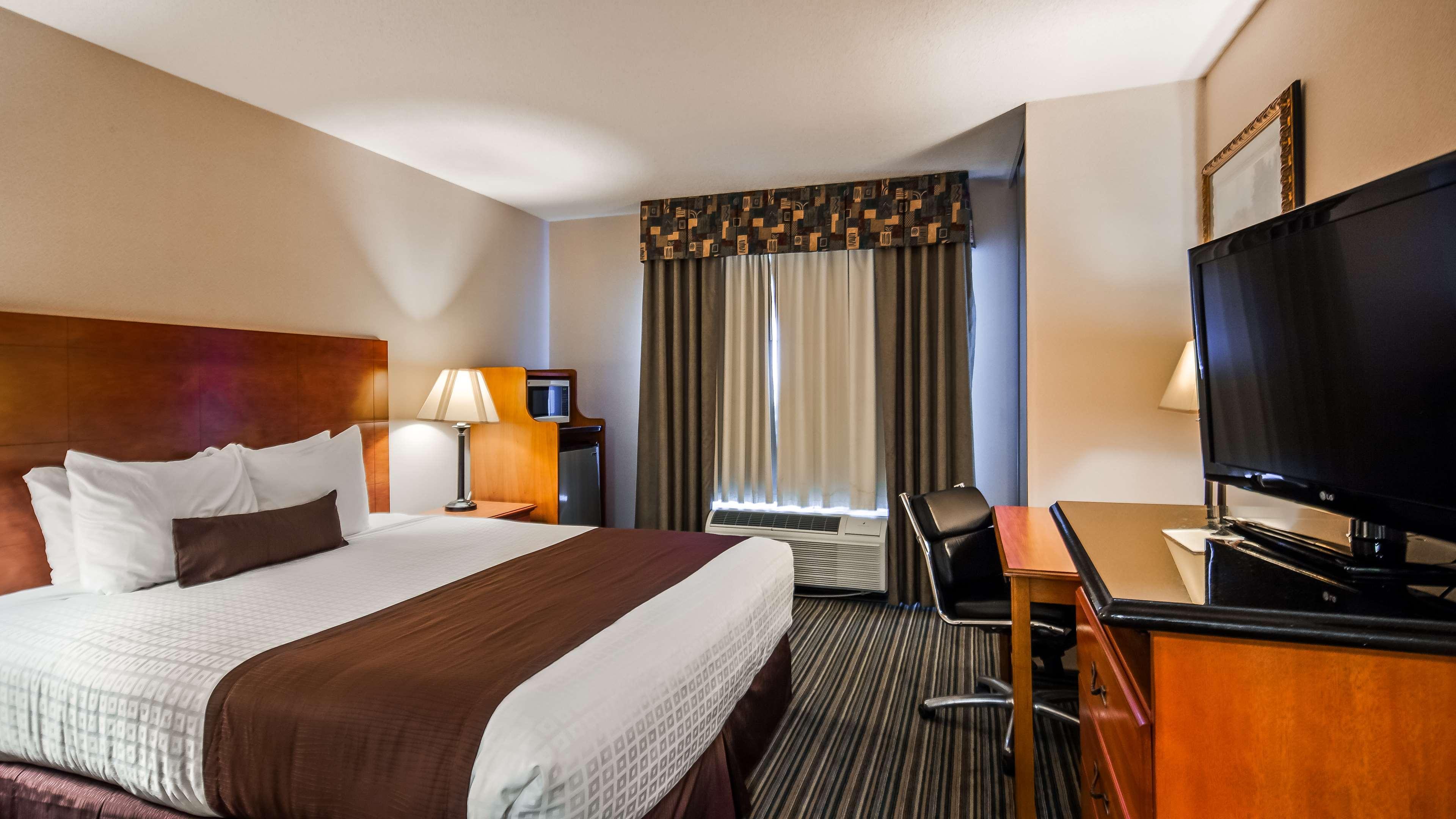 Best Western Plus Twin View Inn And Suites Redding Exteriör bild