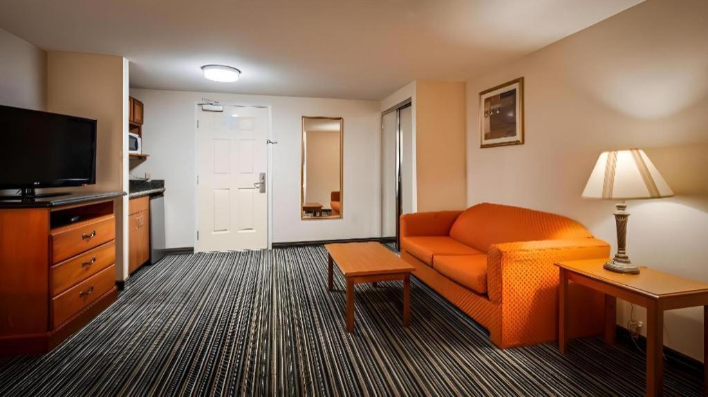 Best Western Plus Twin View Inn And Suites Redding Exteriör bild