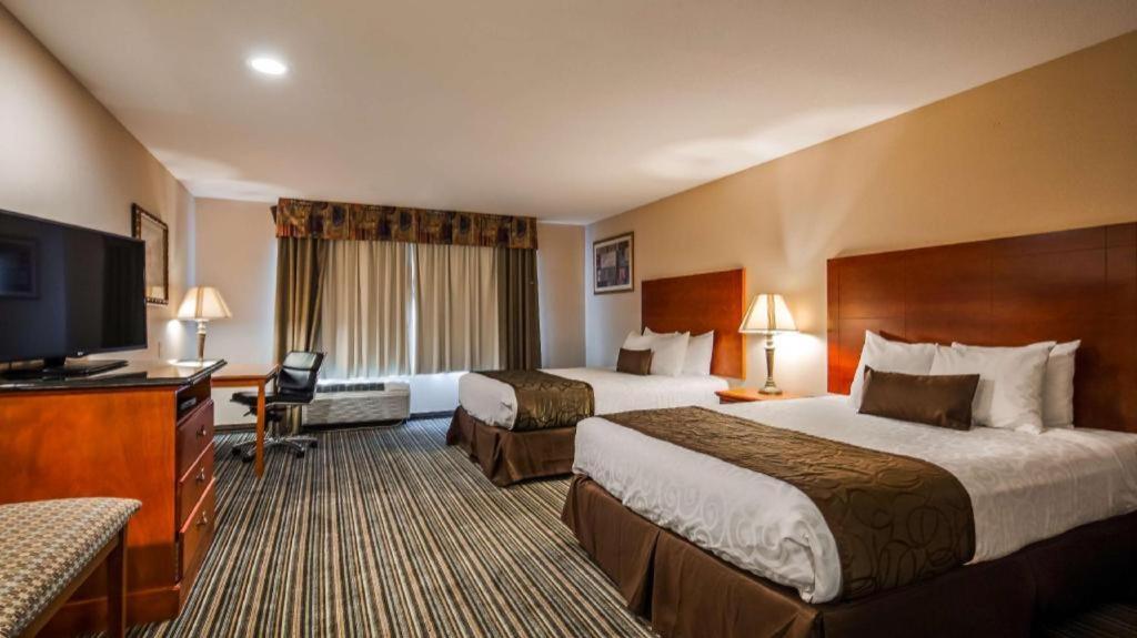 Best Western Plus Twin View Inn And Suites Redding Exteriör bild