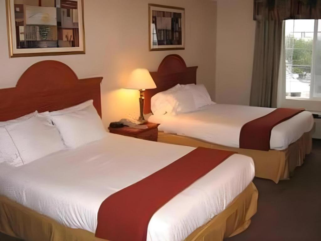 Best Western Plus Twin View Inn And Suites Redding Exteriör bild