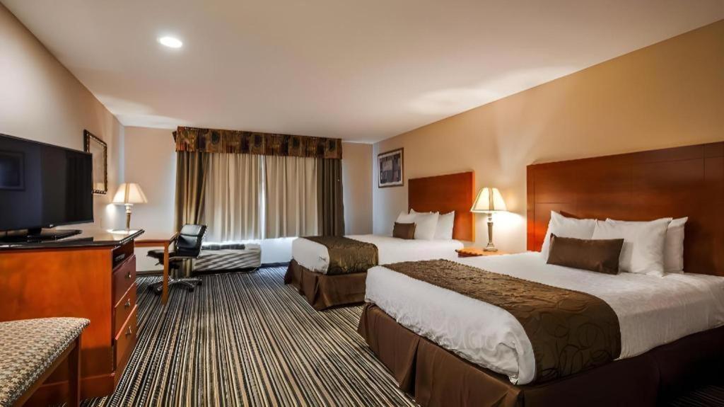 Best Western Plus Twin View Inn And Suites Redding Exteriör bild