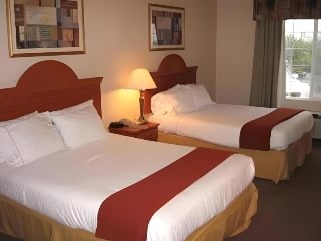 Best Western Plus Twin View Inn And Suites Redding Exteriör bild