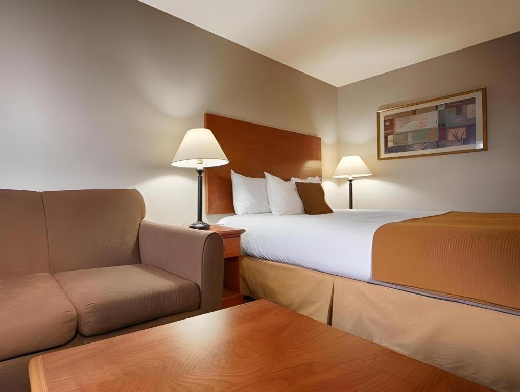 Best Western Plus Twin View Inn And Suites Redding Exteriör bild